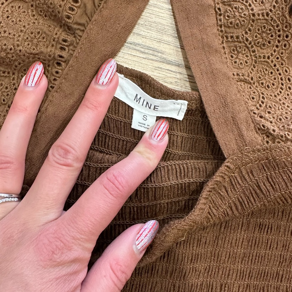 mine | peplum tank top - Picture 2 of 4